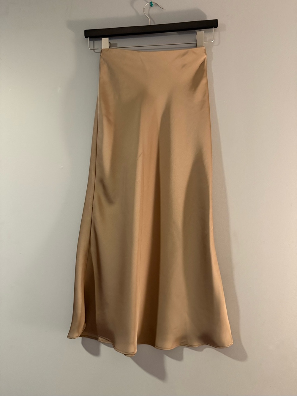 JustFab Champagne Satin A-Line Skirt